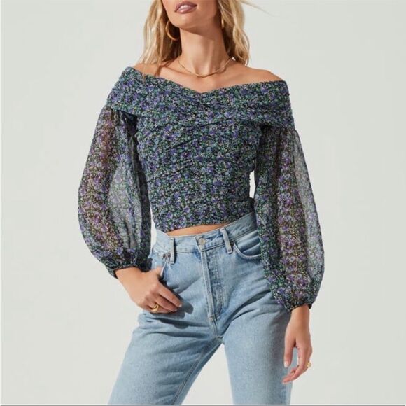 ASTR the Label NEW Floral Off the Shoulder Ruched Long Sleeve Top XS - Picture 1 of 9